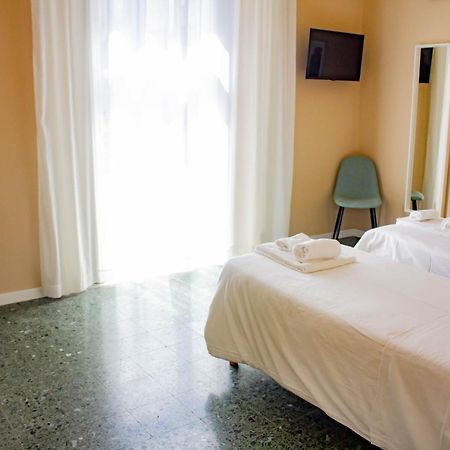 Palazzo La Piana Rooms 卡塔尼亚 外观 照片